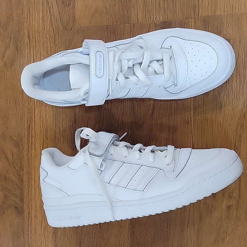 Adidas Forum white low sneakers lace up velcro strap 100% synthetic 11 Like New…